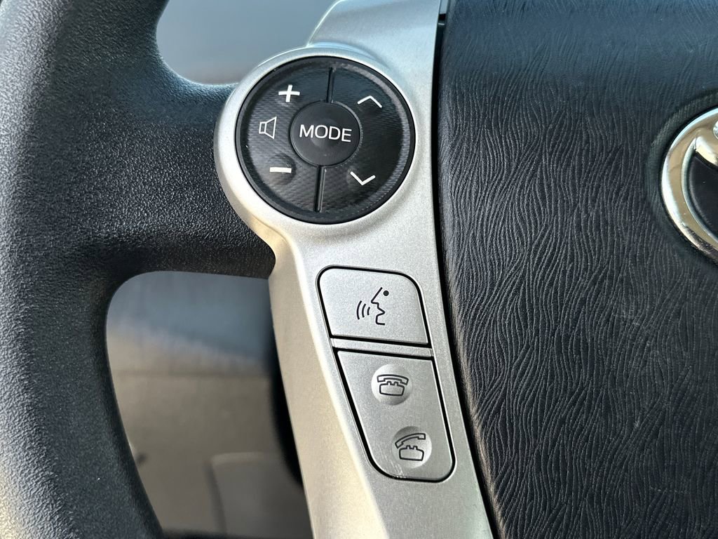 Used 2014 Toyota Prius V Three image 27