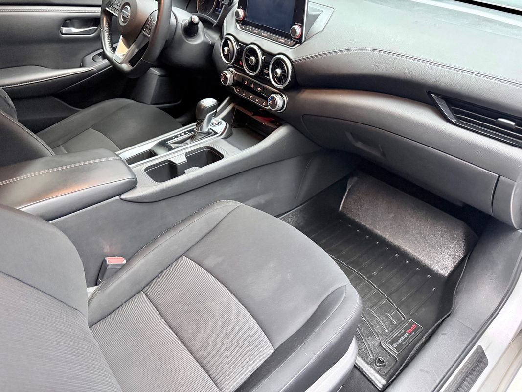 Used 2022 Nissan Sentra SV image 12