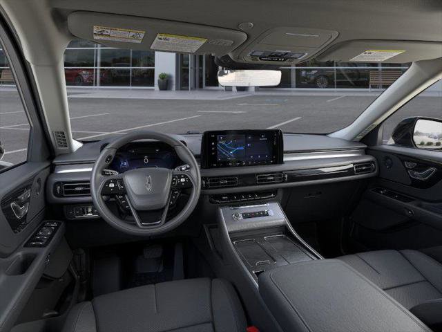 New 2025 Lincoln Aviator AWD w/ Jet Appearance Package image 9