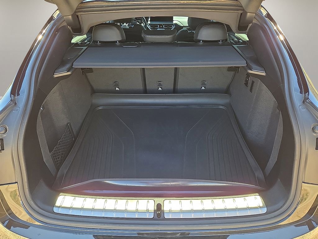 Used 2023 BMW X4 M40i image 15