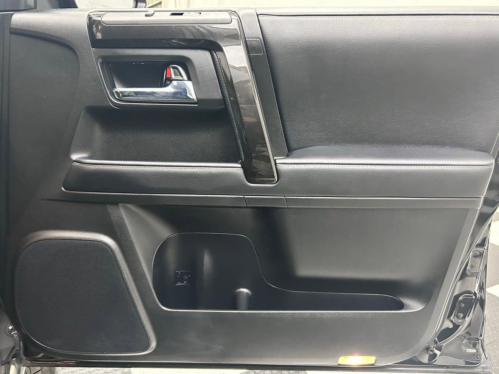 Used 2021 Toyota 4Runner Nightshade image 15