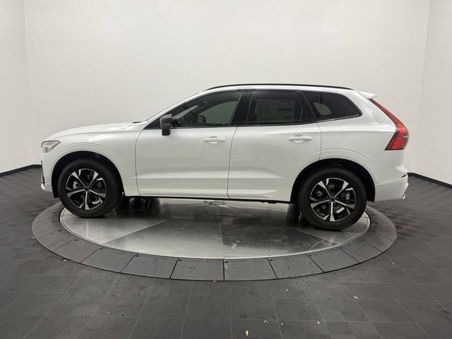 New 2026 Volvo XC60 B5 Core AWD/4WD image 5
