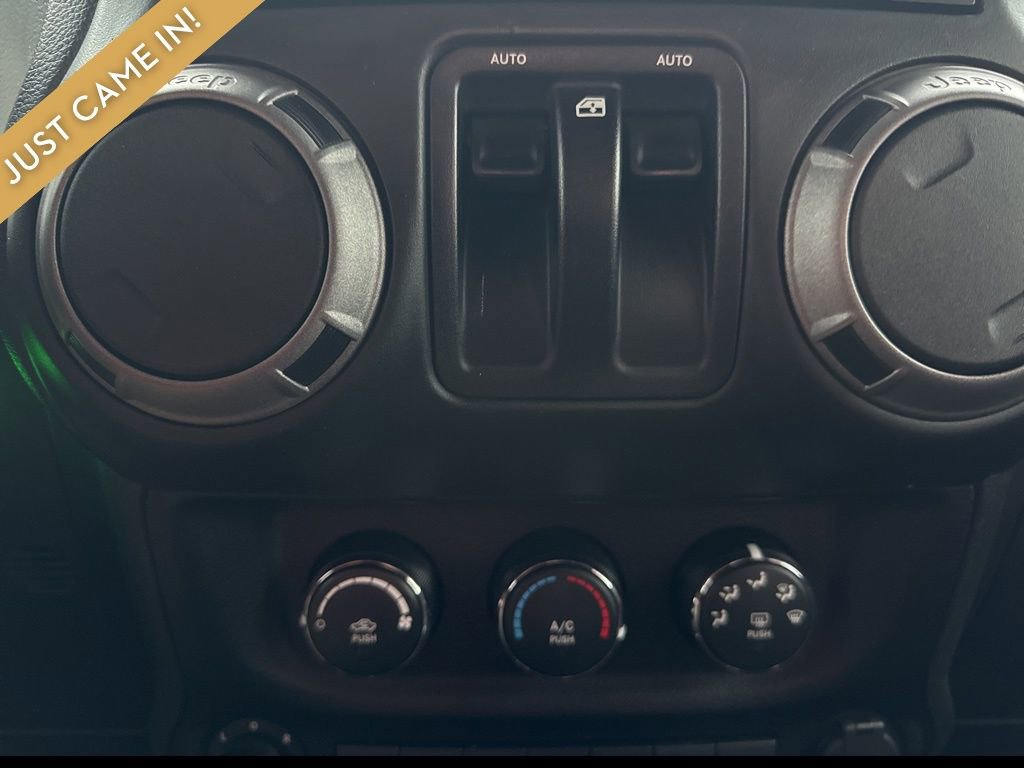 Used 2016 Jeep Wrangler Sport w/ Dual Top Group AWD/4WD image 11