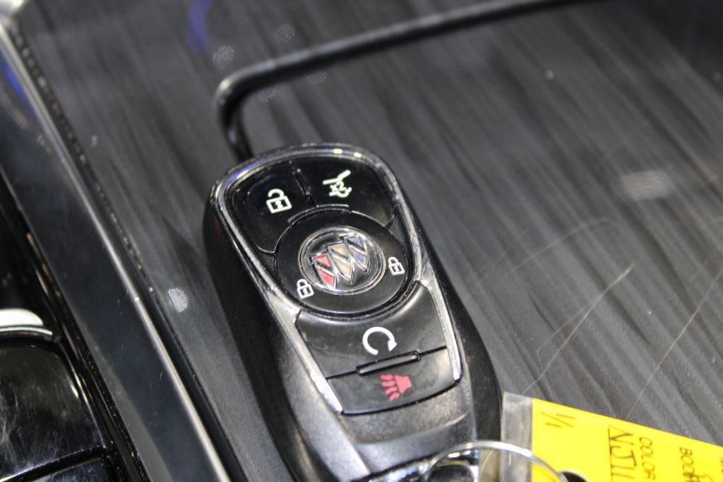 Used 2022 Buick Enclave Premium image 54