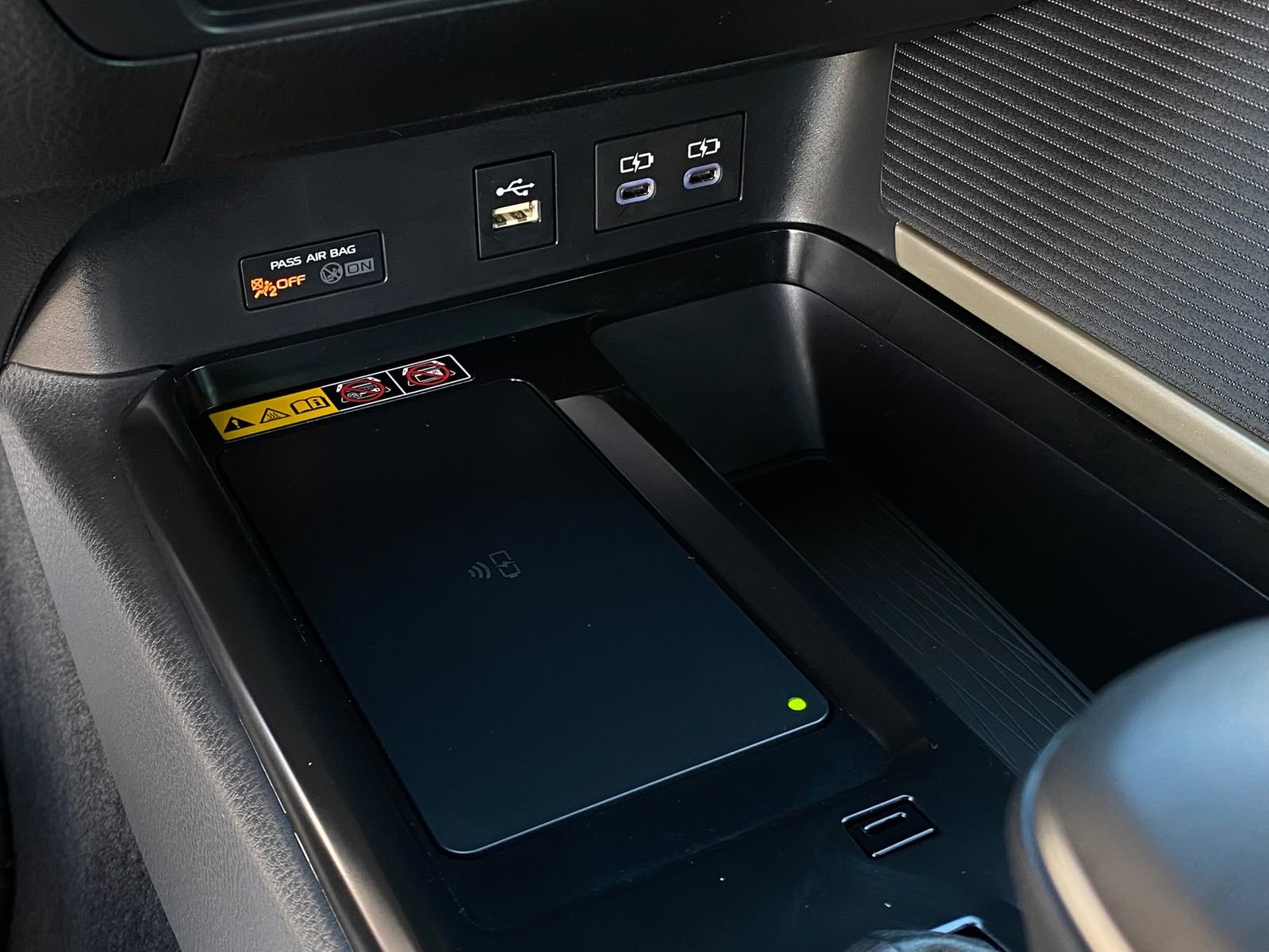 Used 2025 Toyota Camry SE image 16