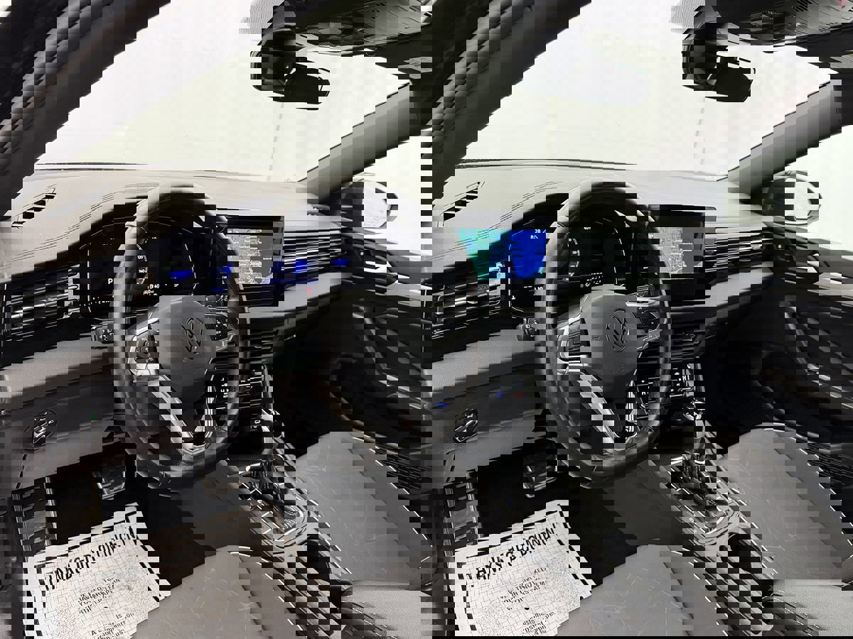 Used 2025 Volkswagen Jetta Sport image 7