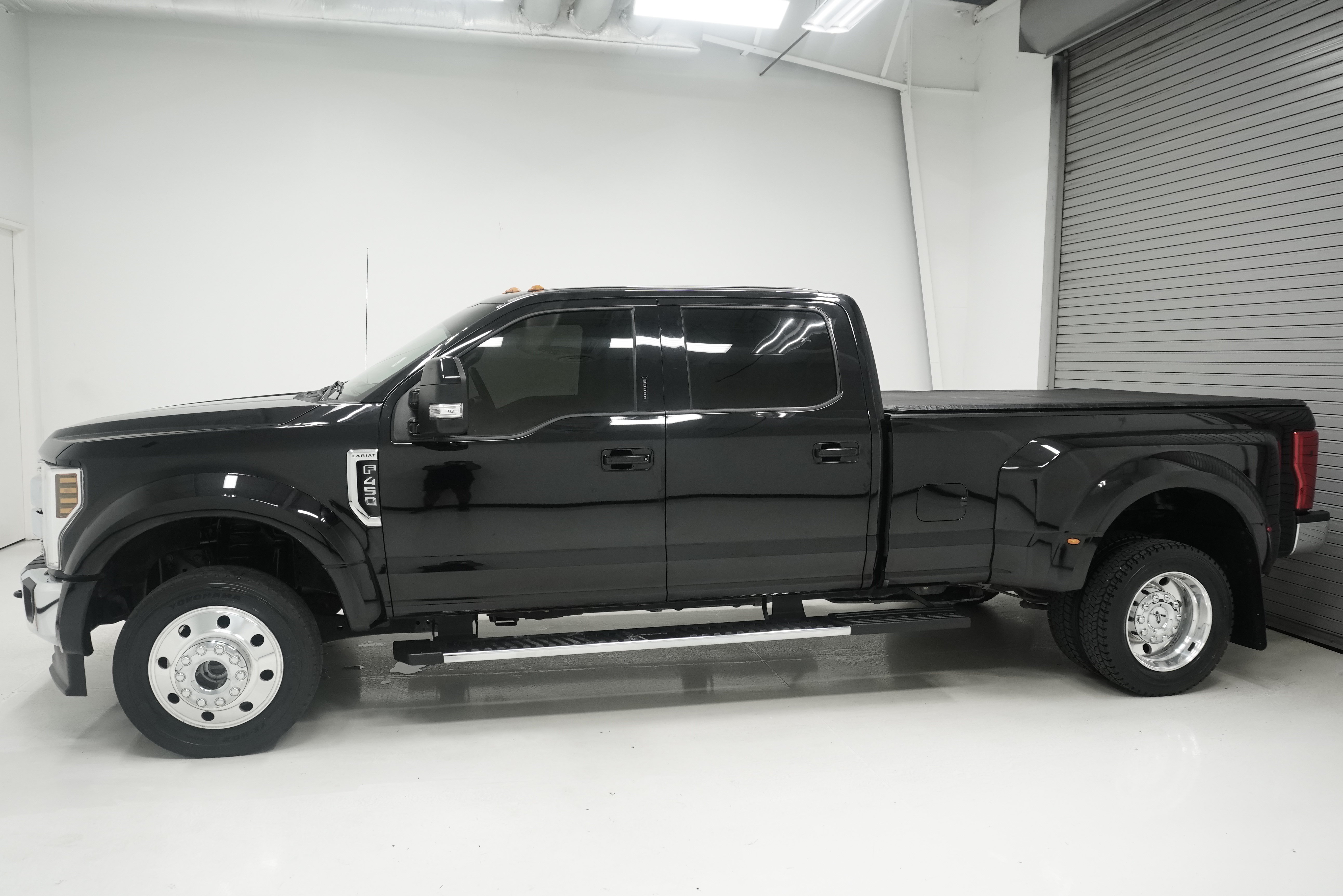 Used 2019 Ford F450 Lariat w/ Lariat Value Package AWD/4WD image 6