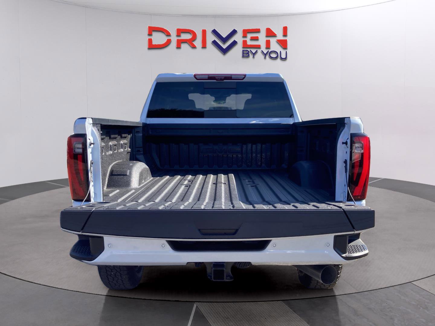 New 2026 GMC Sierra 2500 Denali w/ Denali Reserve Package AWD/4WD image 6