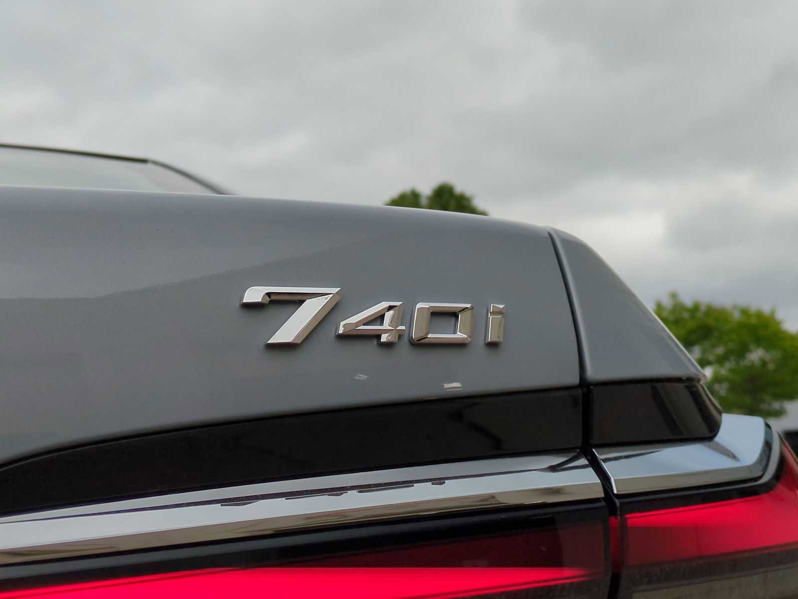 New 2025 BMW 740i xDrive 740i xDrive image 13