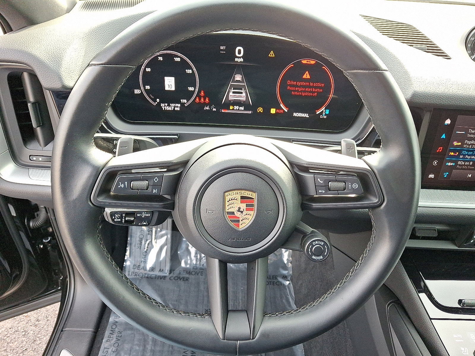 Used 2024 Porsche Cayenne Coupe image 20