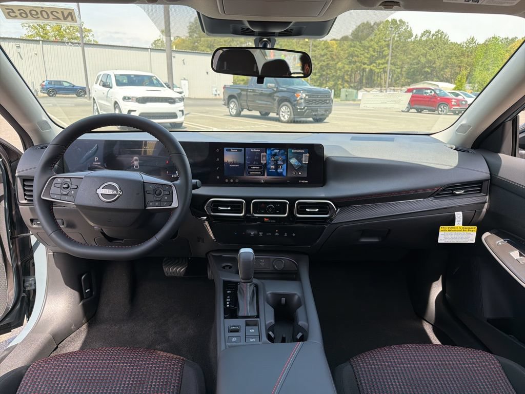New 2026 Nissan Sentra SR w/ Floor Mat Package FWD image 6