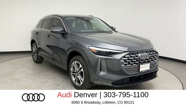 Used 2025 Audi Q5 Premium Plus w/ Premium Plus AWD/4WD image 8