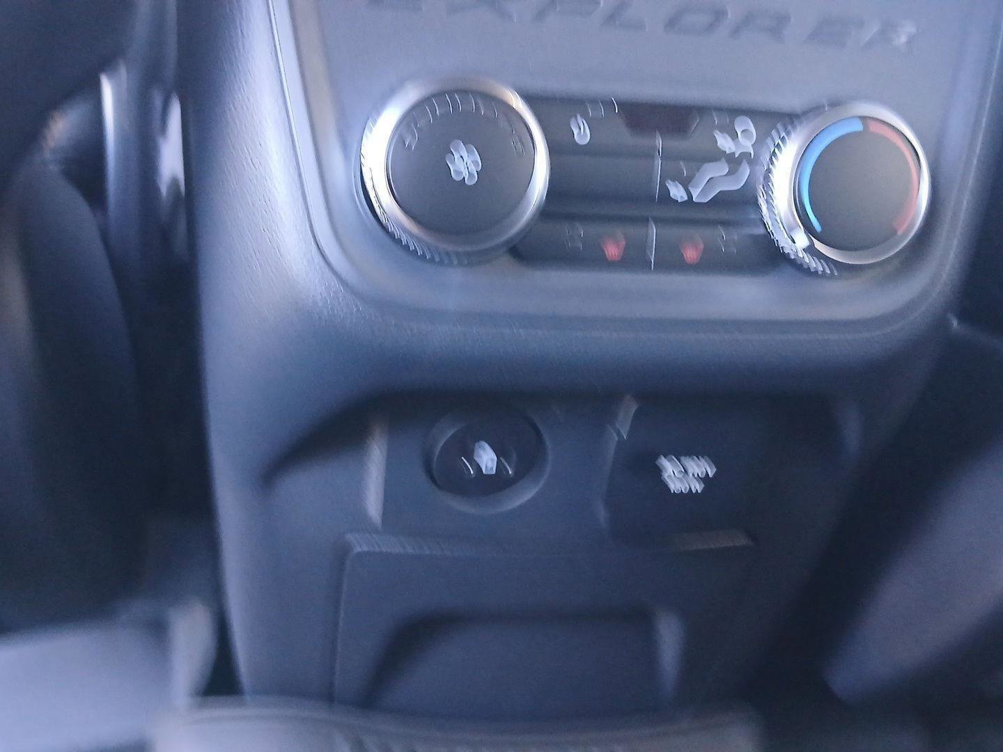 New 2026 Ford Explorer Tremor image 25