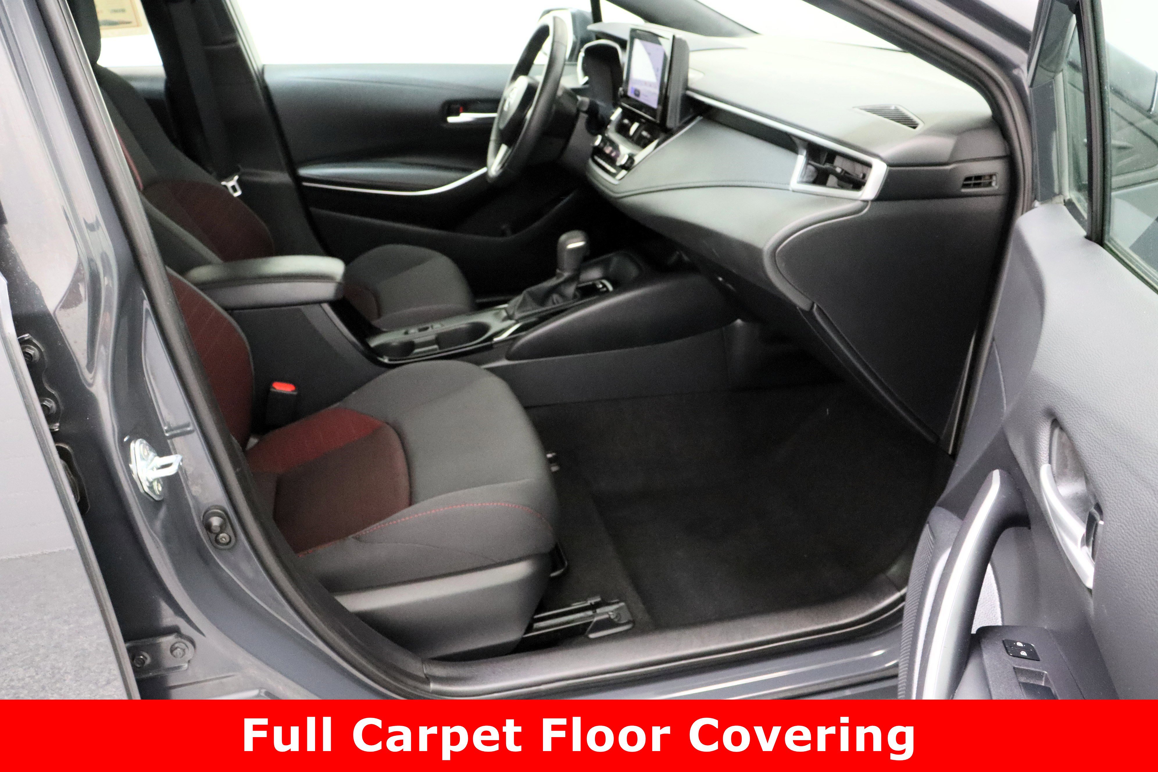 Used 2024 Toyota Corolla SE image 33