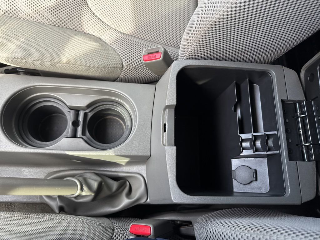 Used 2017 Nissan Frontier SV image 28