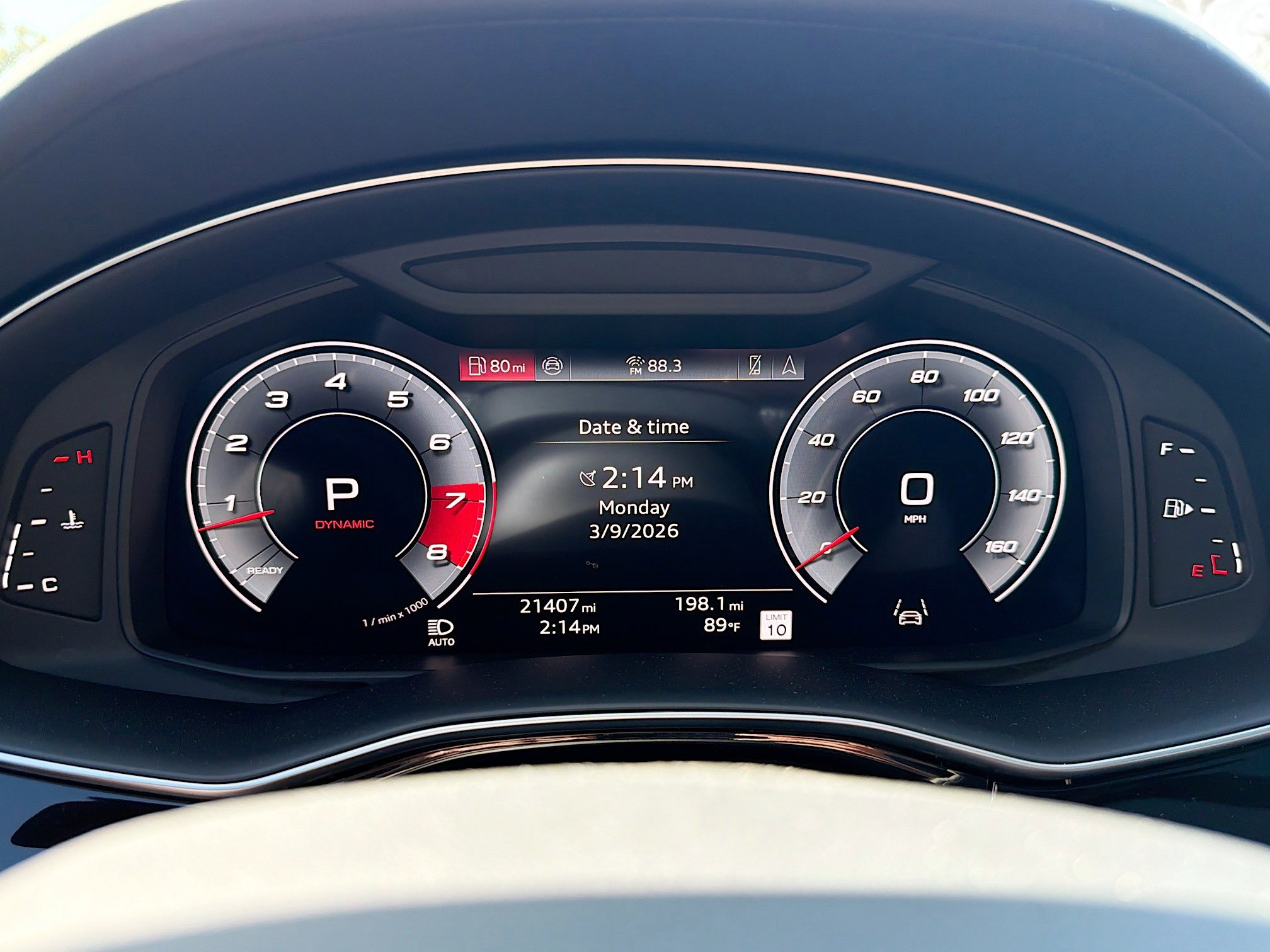 Used 2024 Audi SQ8 Prestige image 40