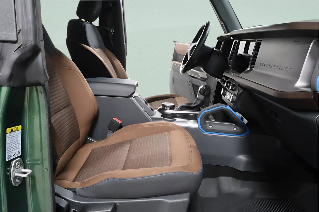 Used 2023 Ford Bronco Outer Banks w/ Sasquatch Package image 31