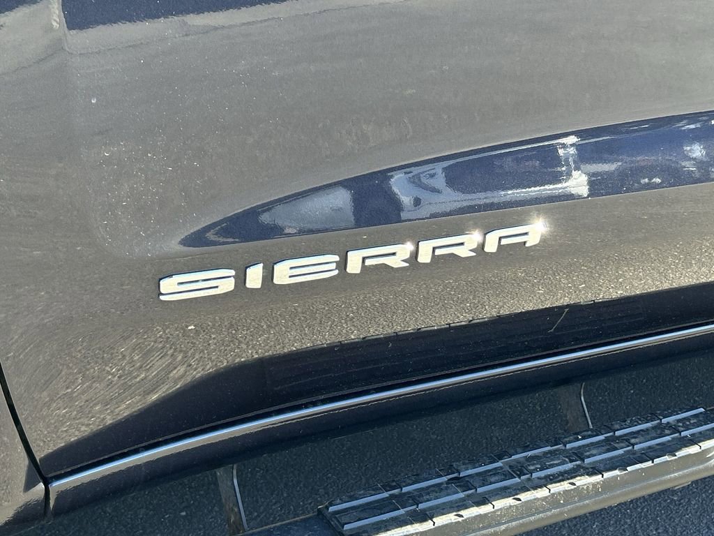 Used 2022 GMC Sierra 1500 SLE image 31