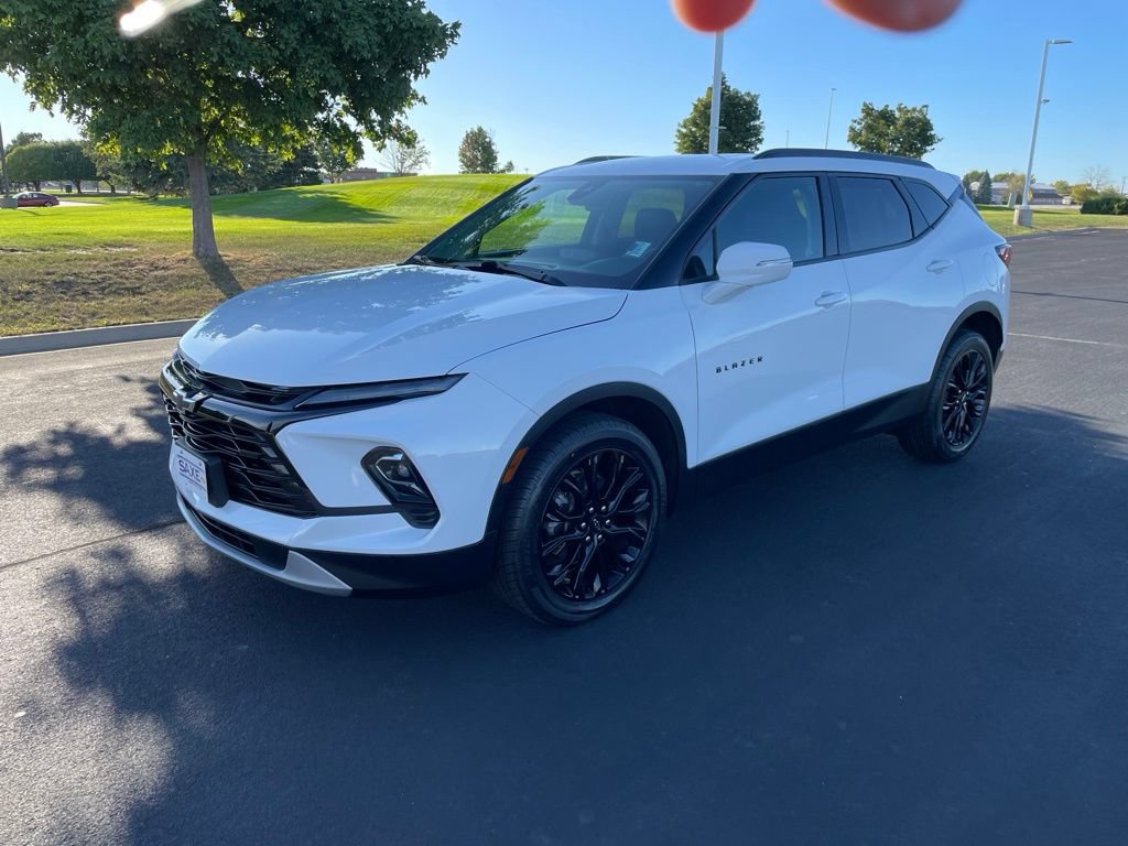 Used 2023 Chevrolet Blazer LT w/ LPO, Black Sport Package AWD/4WD 360° Tour