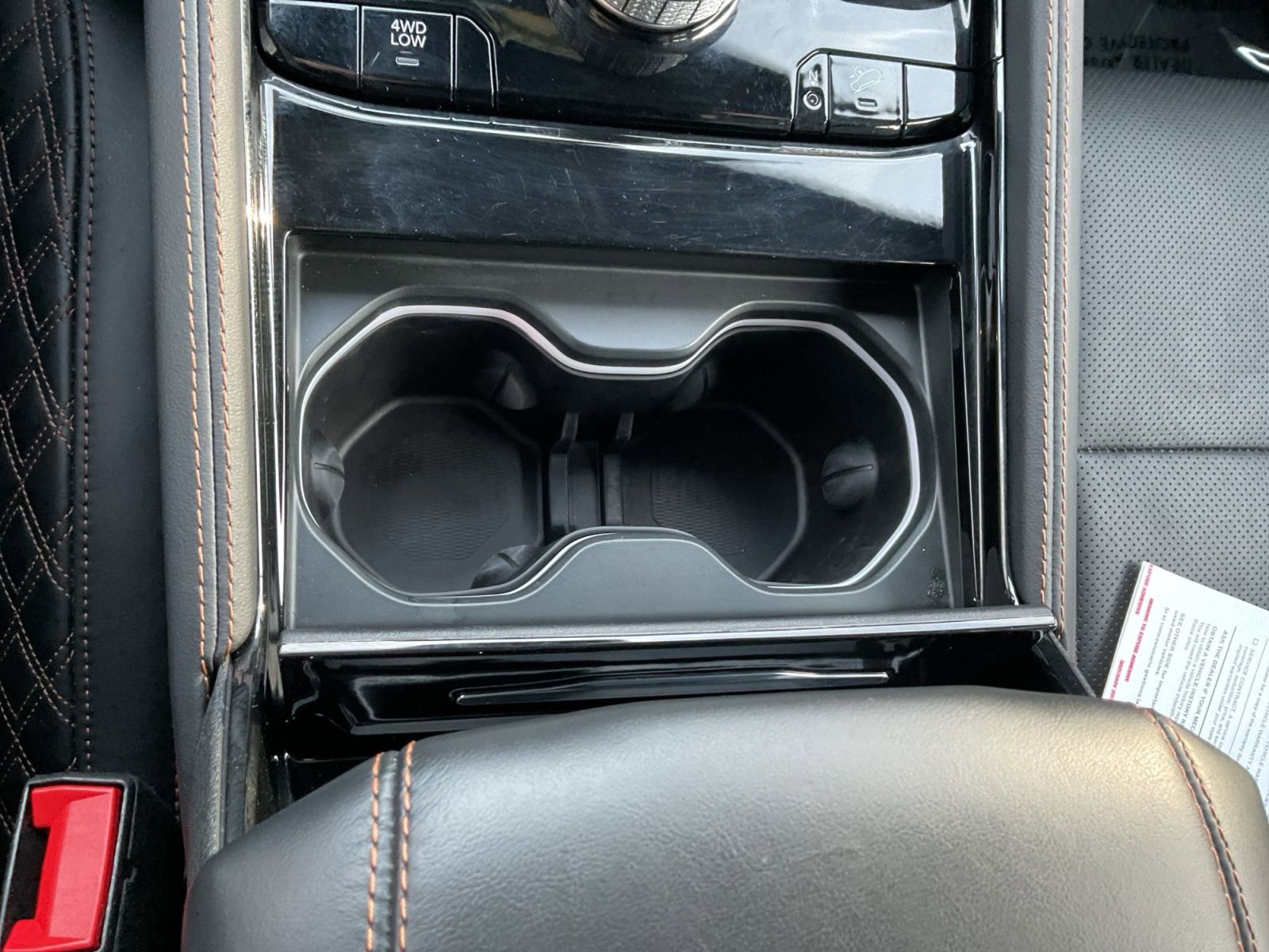 Used 2024 Jeep Grand Cherokee Summit image 29