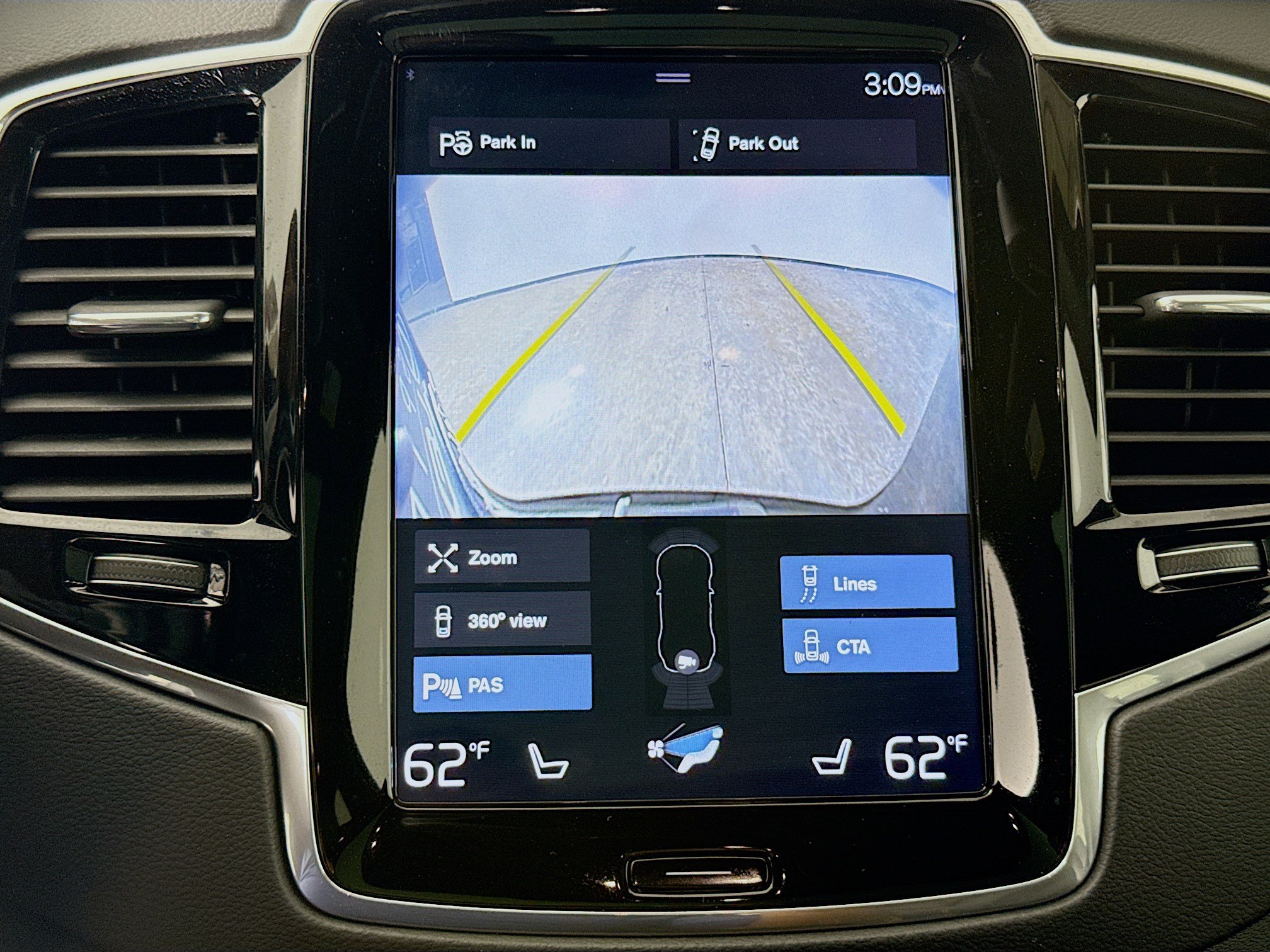Used 2019 Volvo XC90 T6 R-Design w/ Advanced Package AWD/4WD image 17