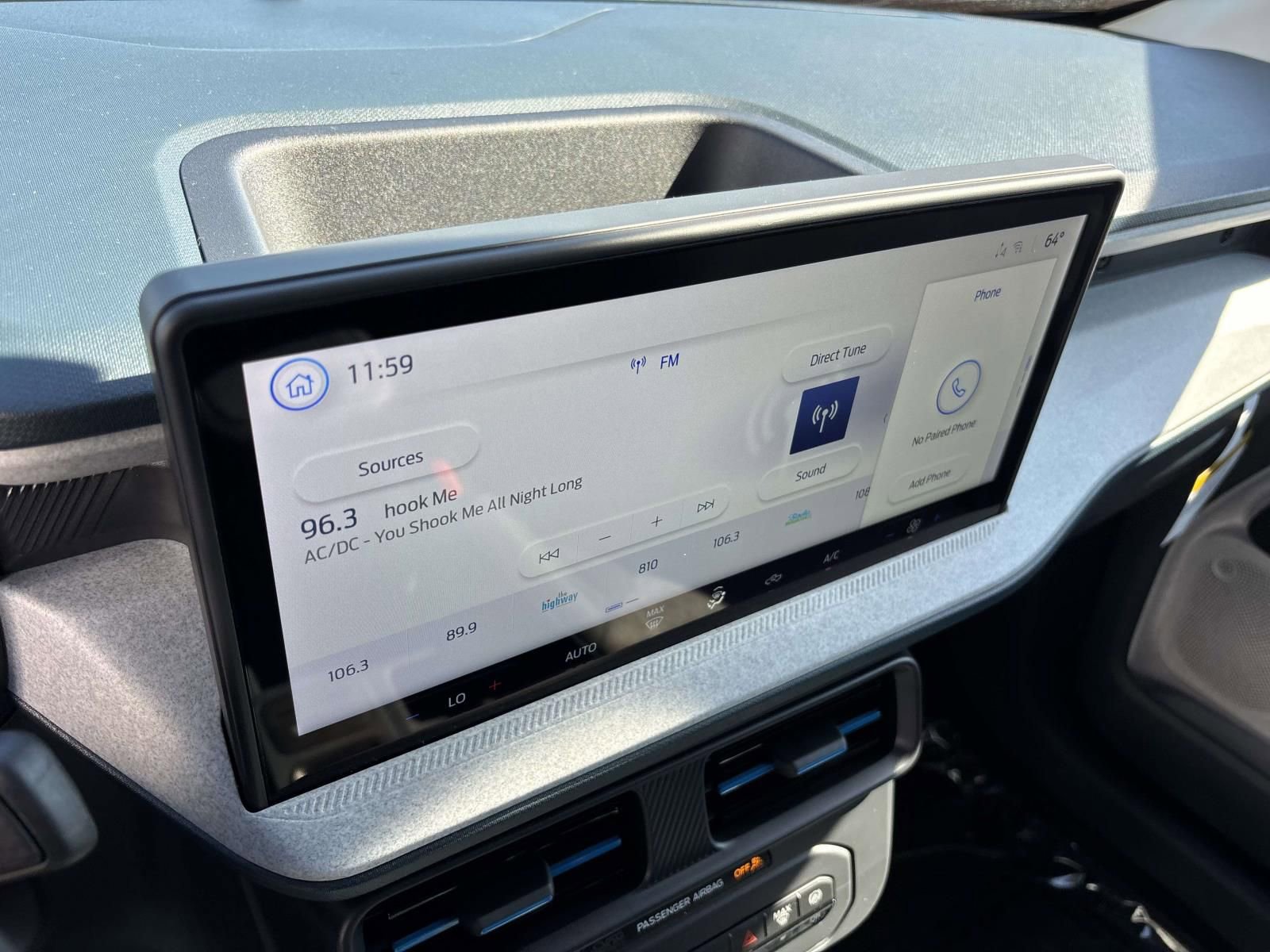 New 2025 Ford Maverick XLT w/ Equipment Group 301A image 19