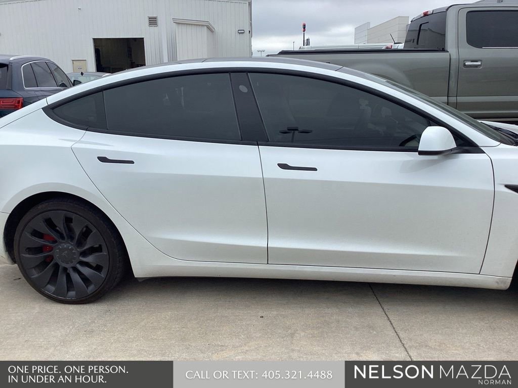 Used 2022 Tesla Model 3 Performance image 5