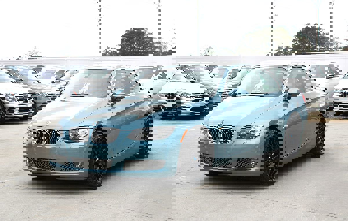 Used 2008 BMW 335i Convertible image 5