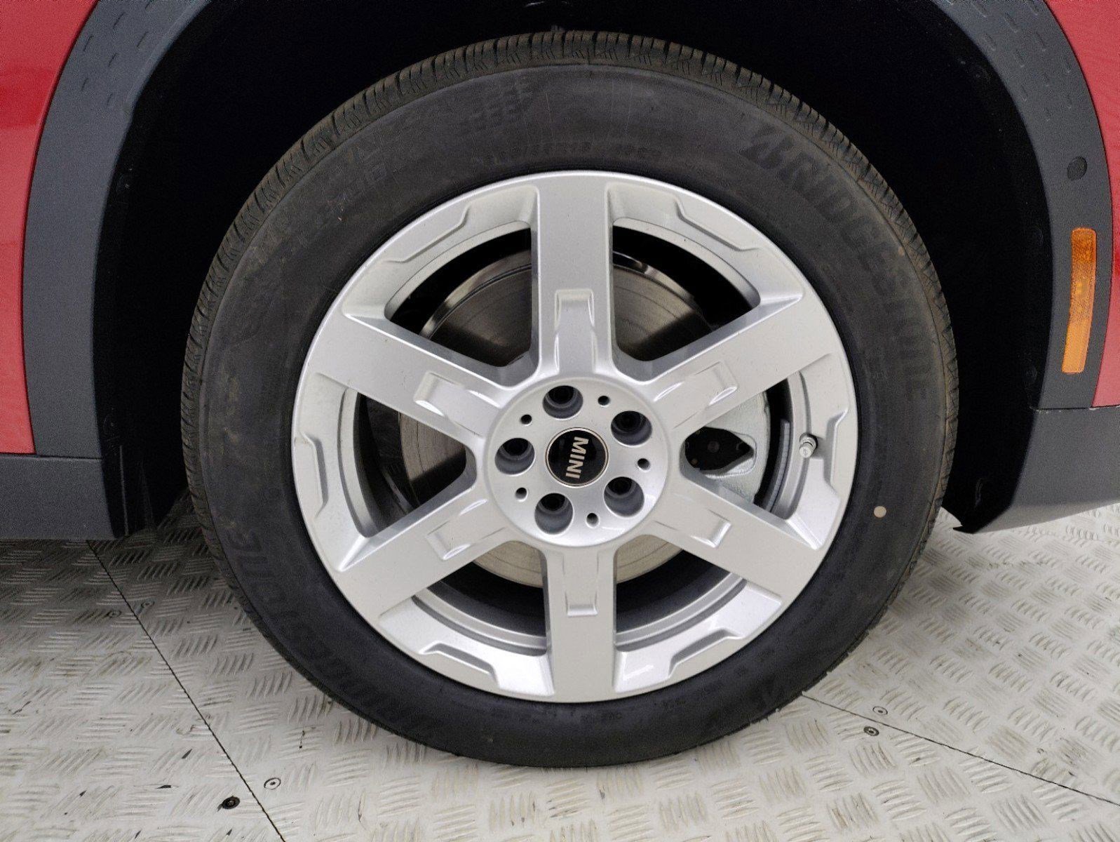 Used 2025 MINI Cooper Countryman S w/ Comfort Package Max image 4