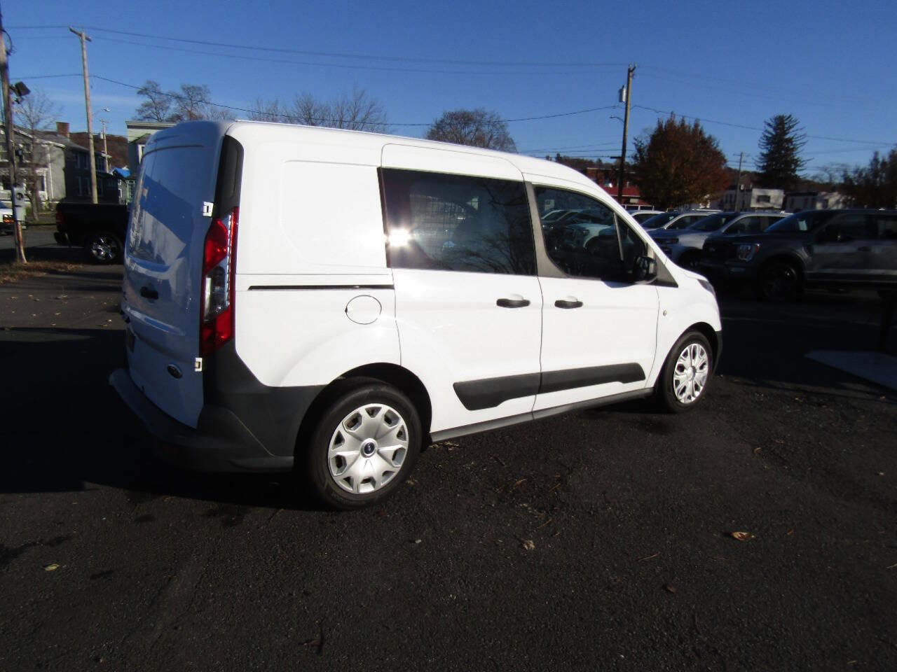 Used 2016 Ford Transit Connect XL image 35