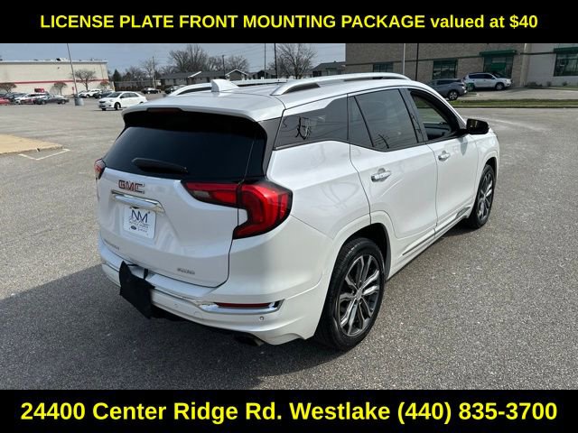 Used 2020 GMC Terrain Denali w/ Denali Premium Package AWD/4WD image 7