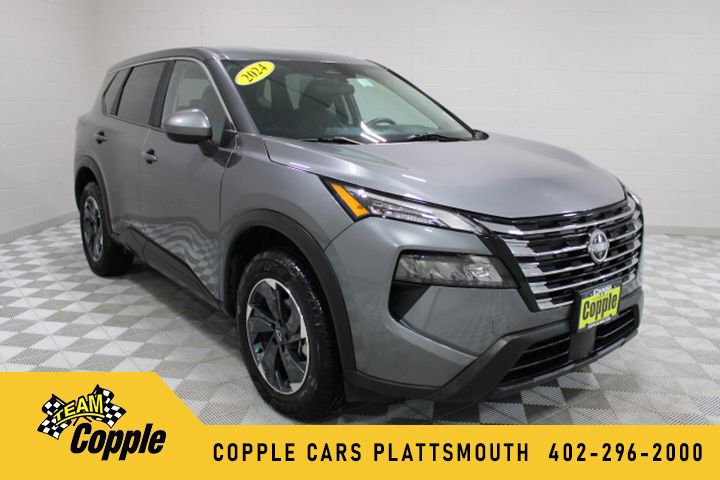 Used 2024 Nissan Rogue SV