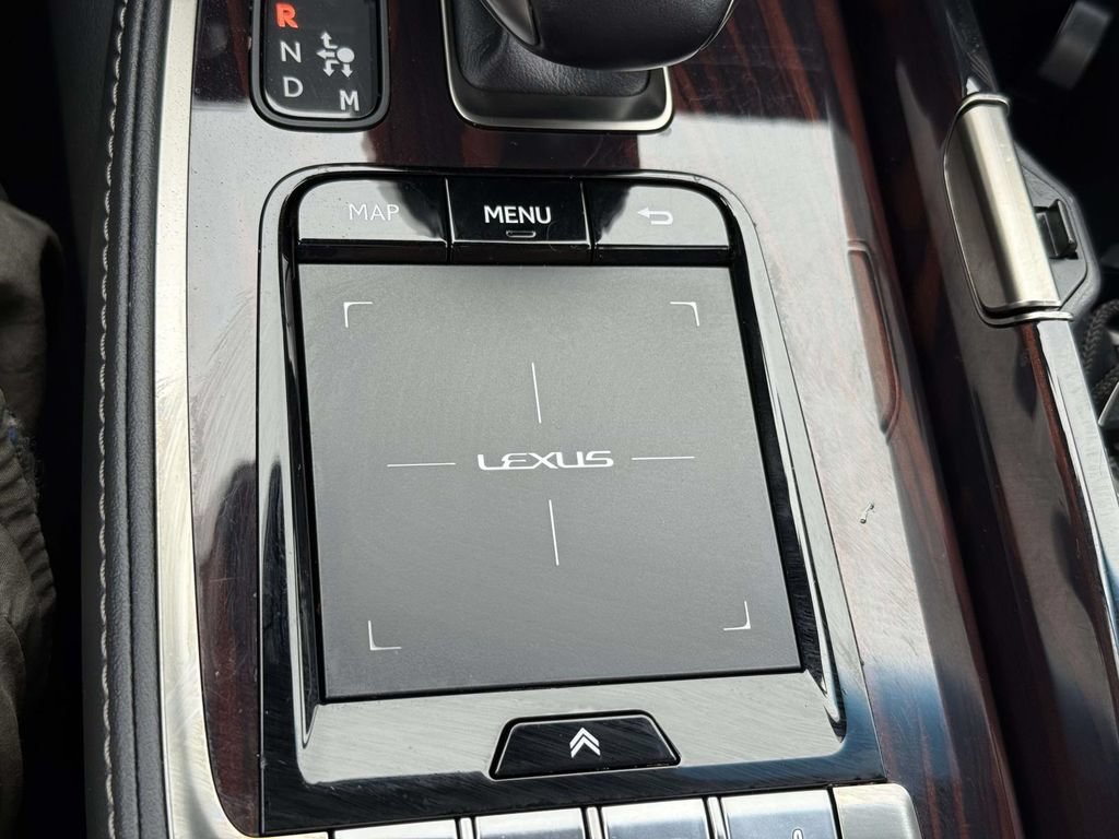 Used 2018 Lexus LS 500 AWD w/ Luxury Package image 26