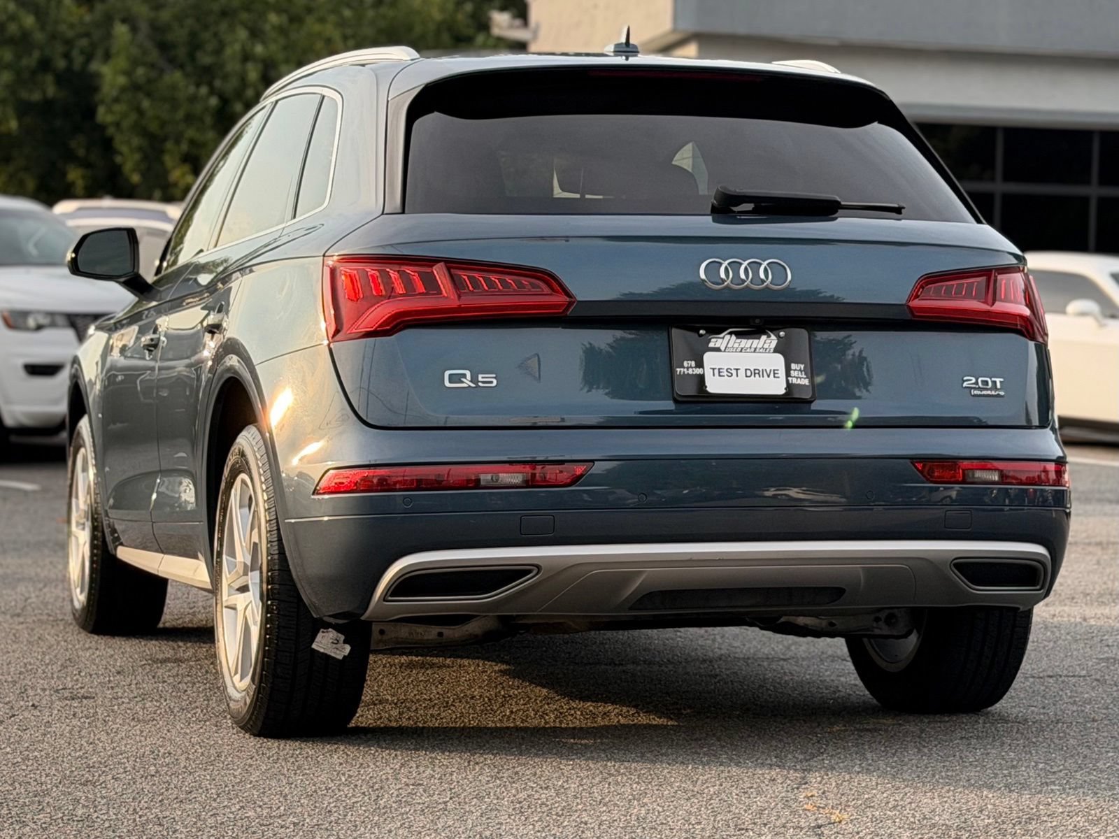 Used 2018 Audi Q5 Prestige w/ Premium Plus Package AWD/4WD image 3