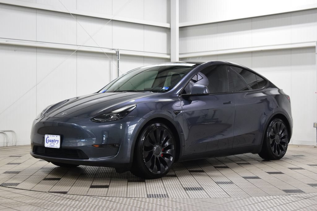 Used 2022 Tesla Model Y Performance AWD/4WD image 3