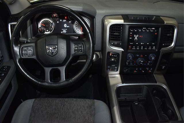 Used 2019 RAM 1500 Big Horn AWD/4WD image 34