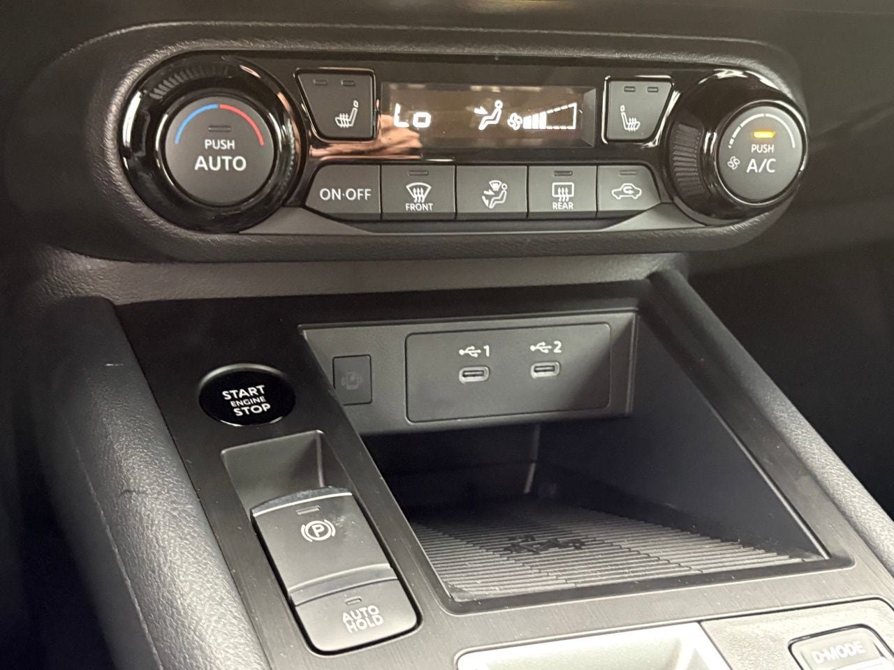 New 2026 Nissan Kicks SV w/ SV Premium Package FWD image 14