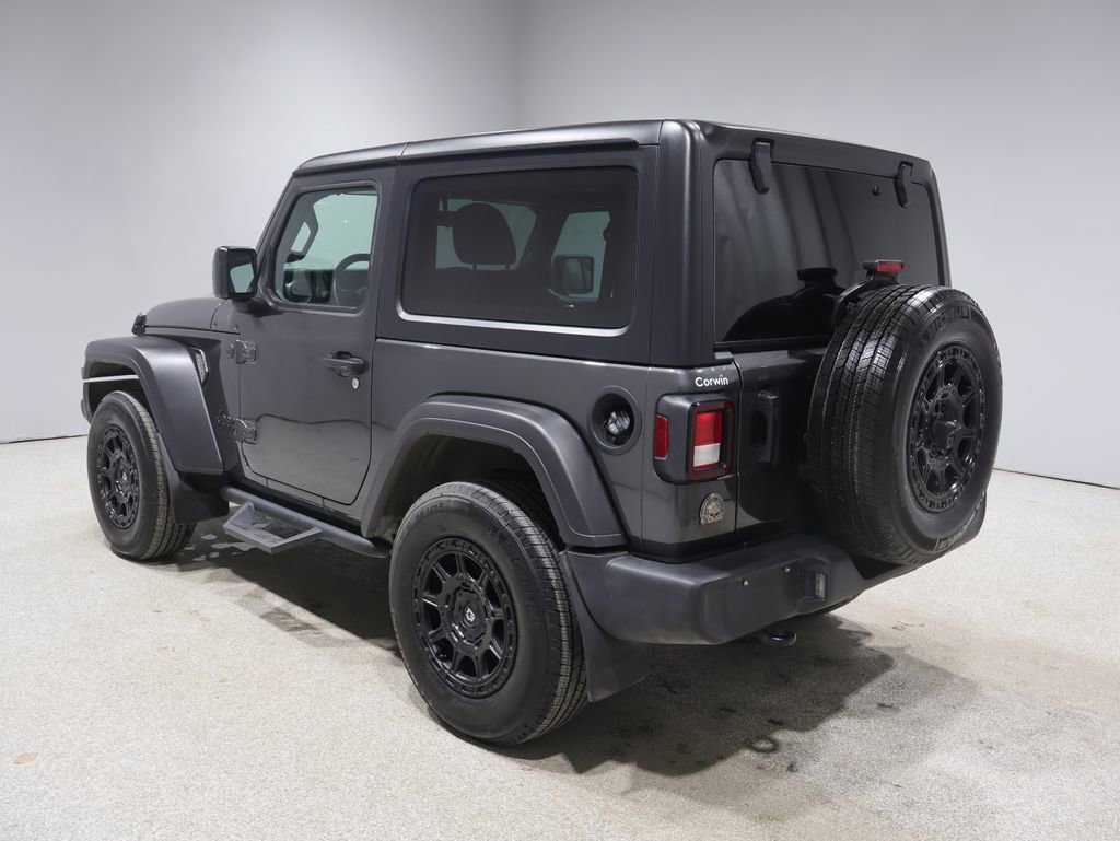 Used 2022 Jeep Wrangler Sport S image 5