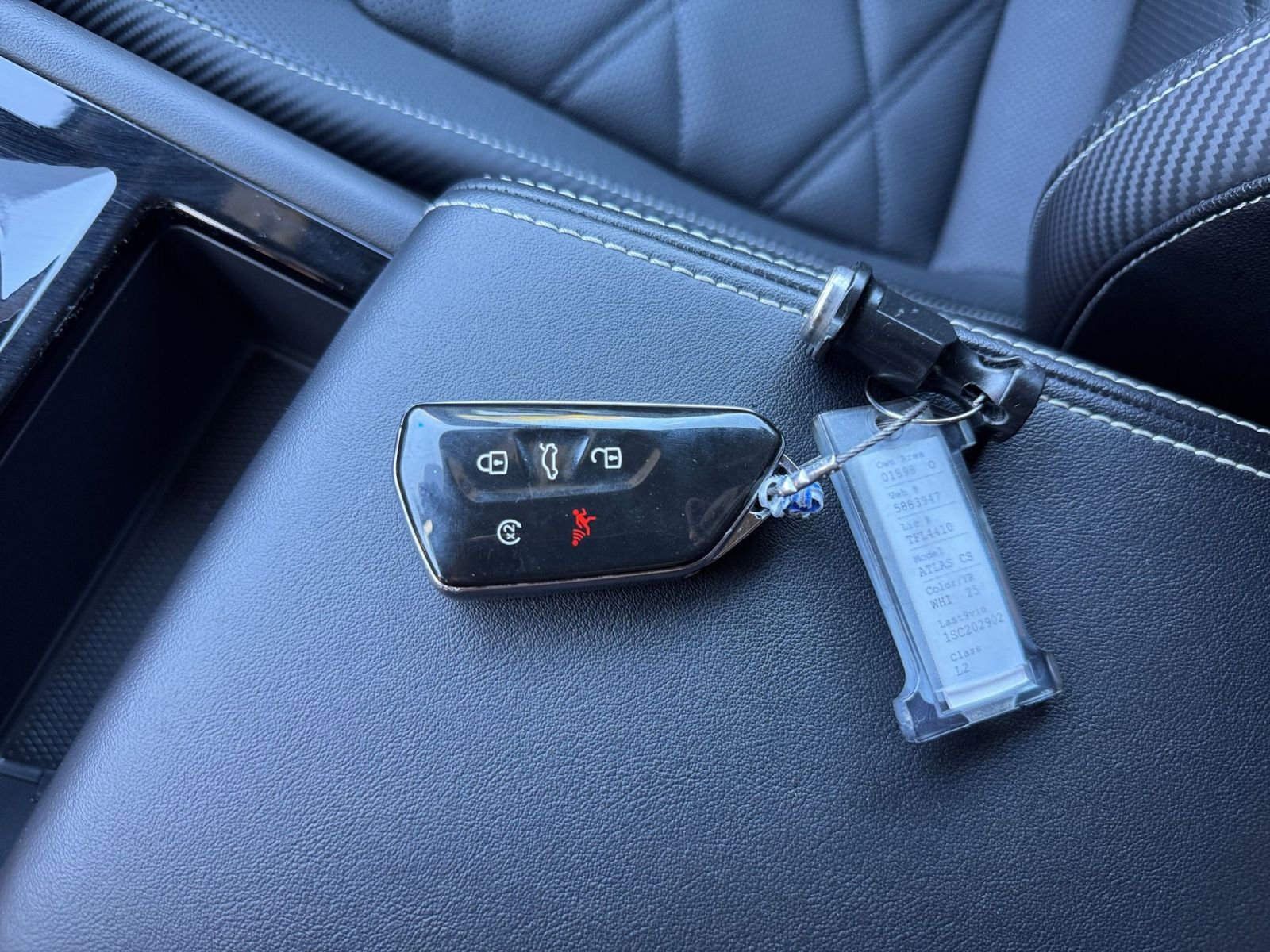 Used 2025 Volkswagen Atlas Cross Sport SE image 20