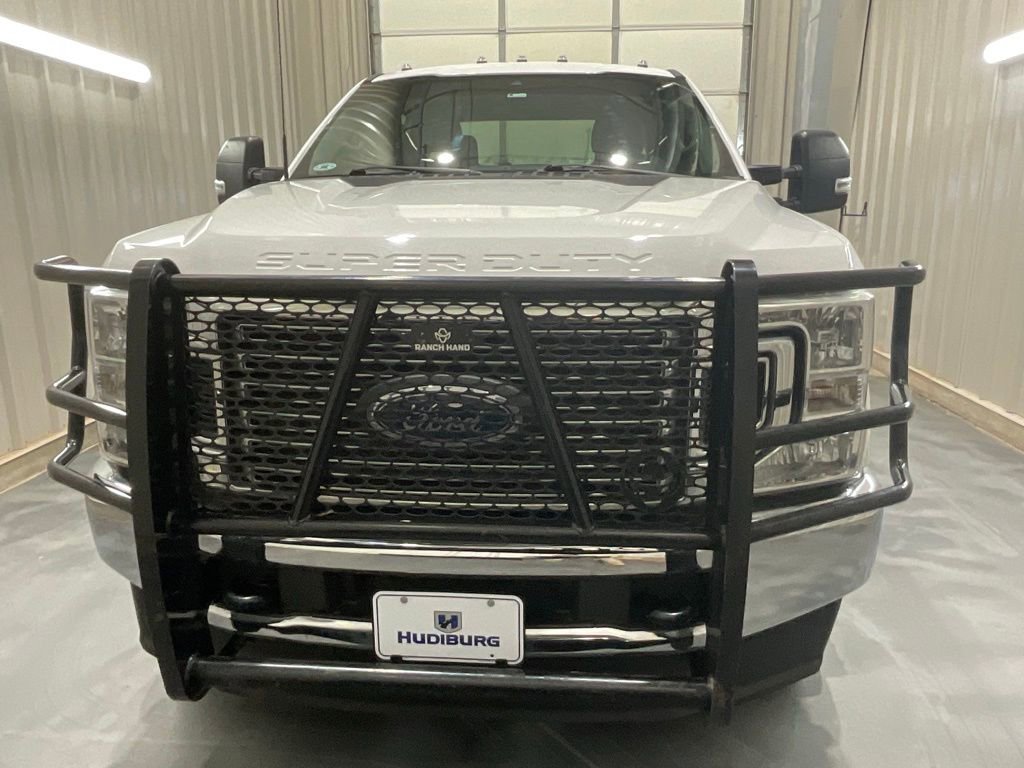Used 2022 Ford F350 XL w/ STX Appearance Package image 2