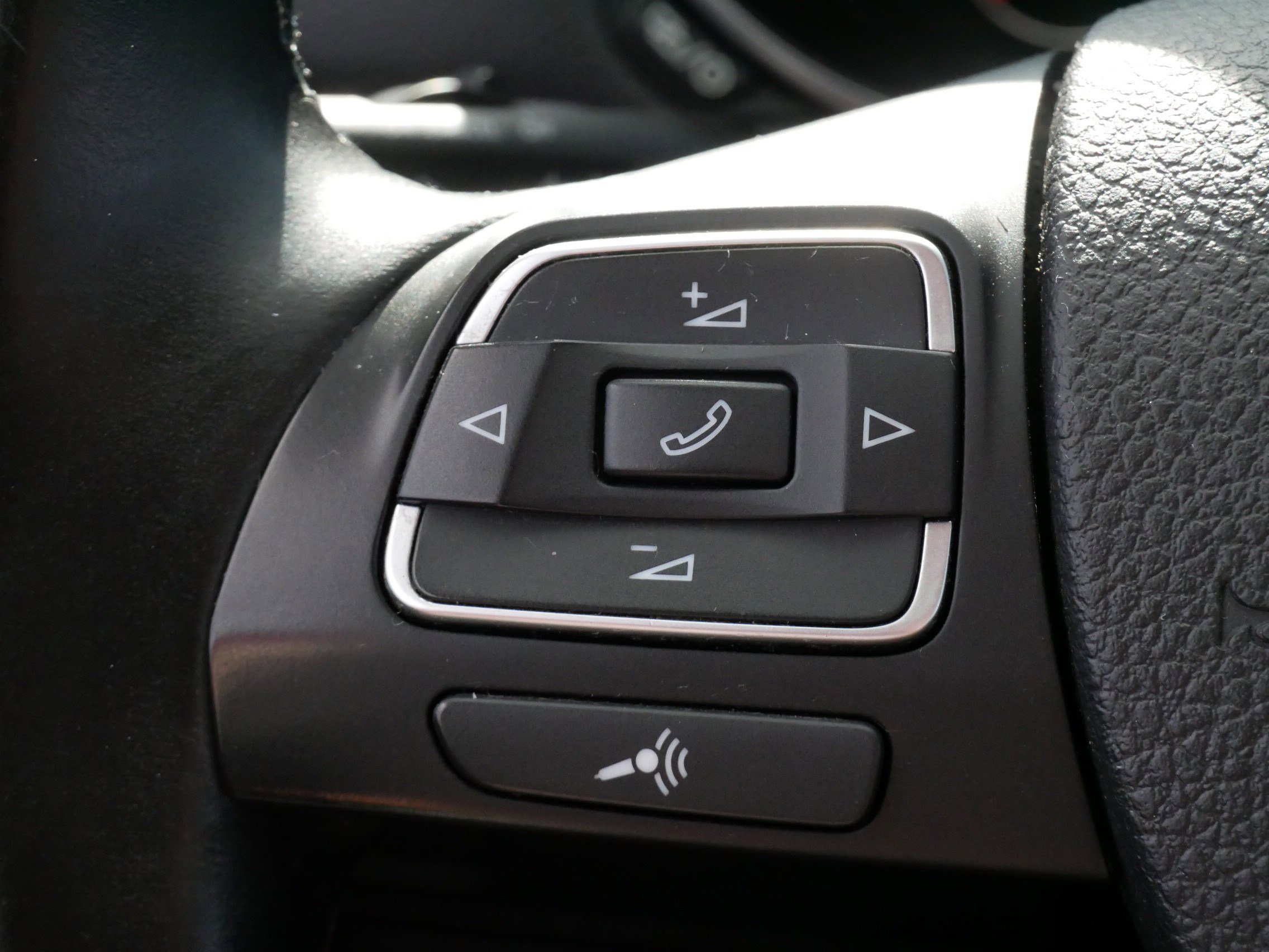 Used 2013 Volkswagen Jetta TDI image 26