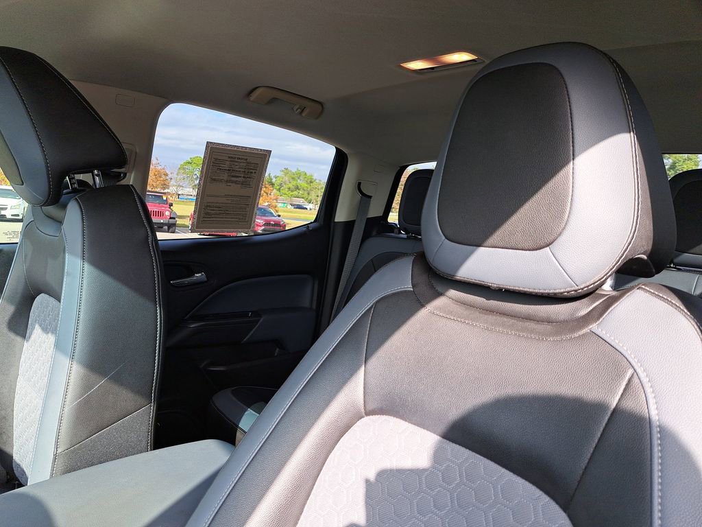 Used 2016 Chevrolet Colorado Z71 image 16