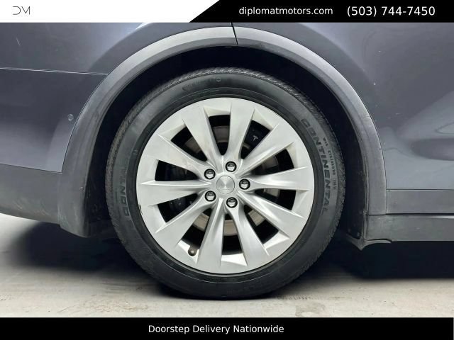 Used 2017 Tesla Model X AWD/4WD image 41