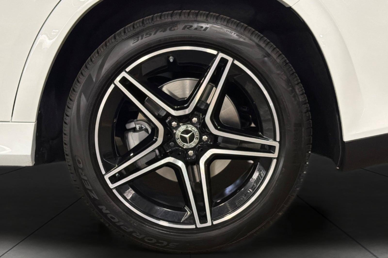 New 2027 Mercedes-Benz GLS 450 4MATIC image 24