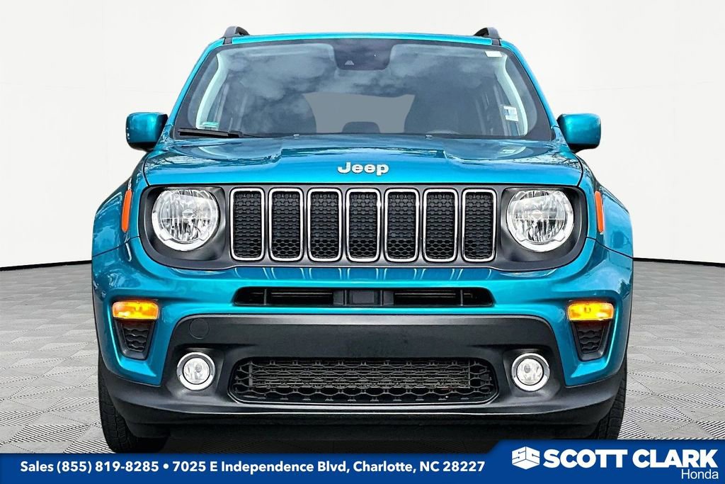 Used 2021 Jeep Renegade Latitude image 2