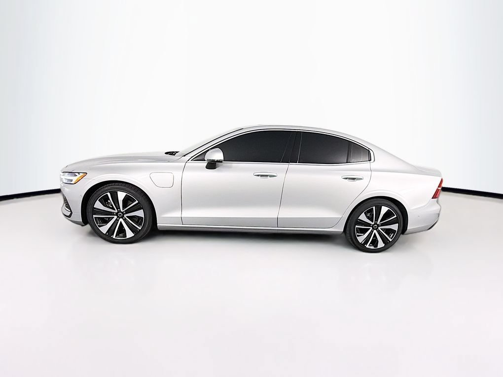 Used 2023 Volvo S60 T8 Ultimate AWD/4WD image 6