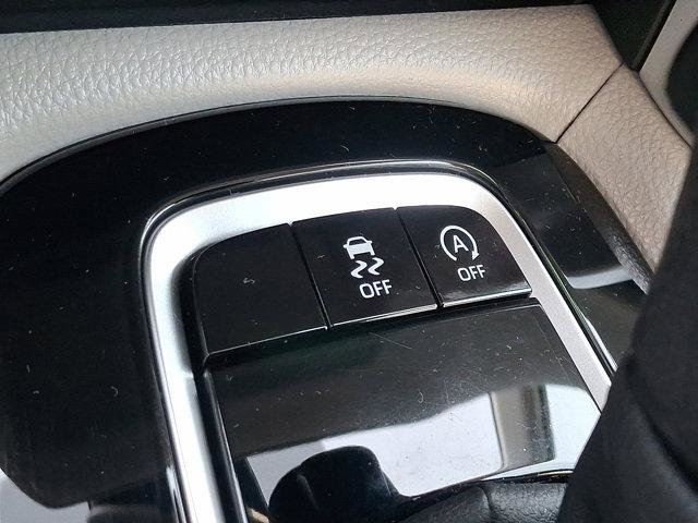 Certified 2024 Toyota Corolla Cross L image 24