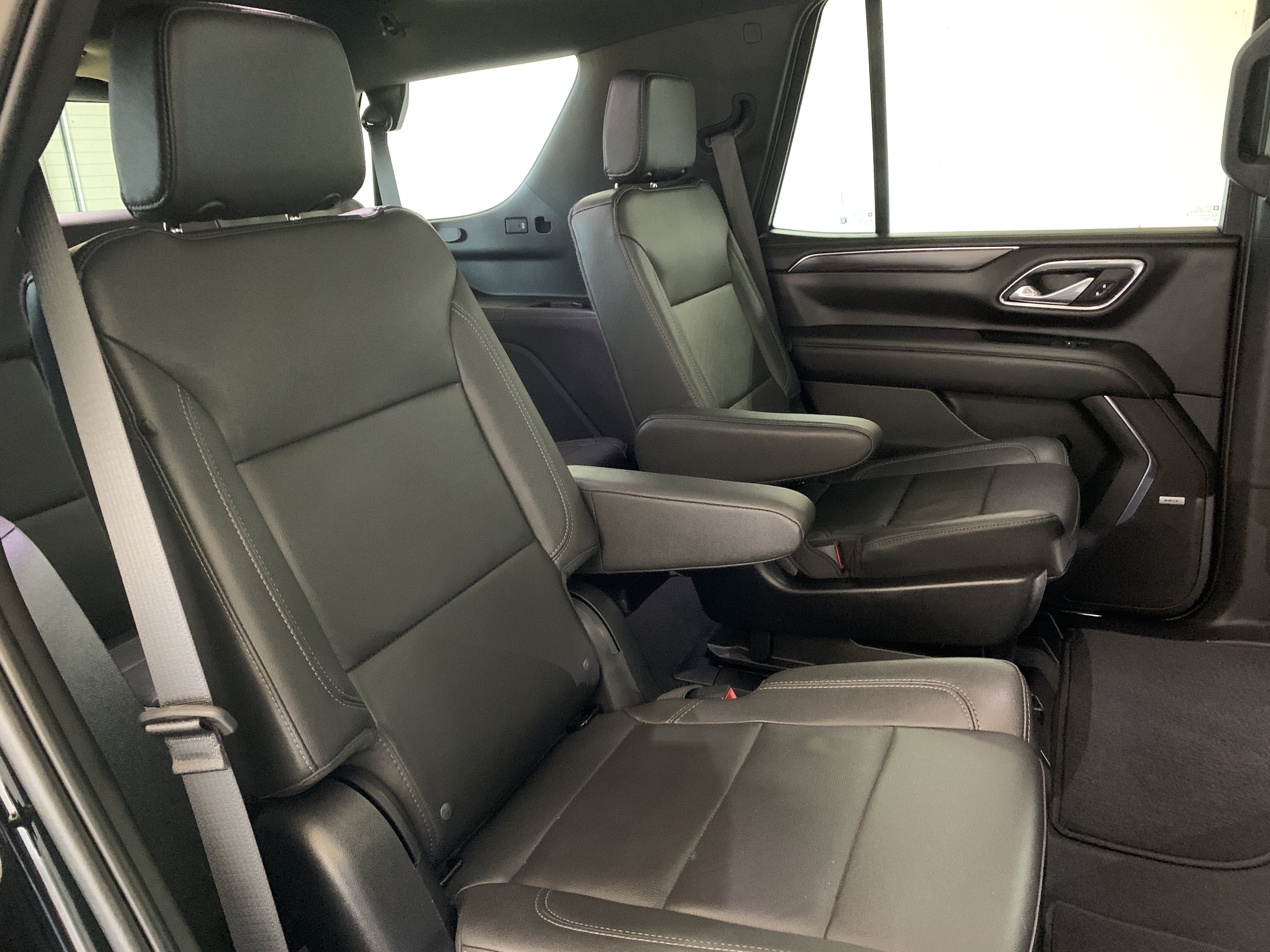 Used 2023 Chevrolet Tahoe Z71 AWD/4WD image 38