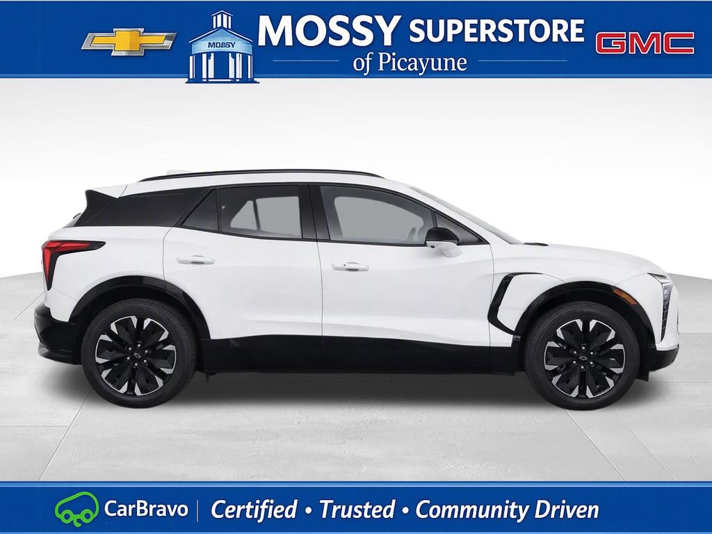 Certified 2024 Chevrolet Blazer EV RS RWD image 11