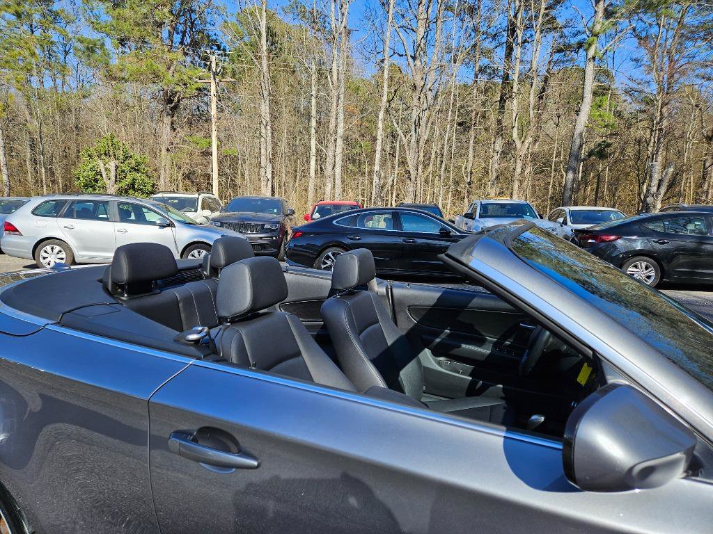 Used 2013 BMW 128i Convertible RWD image 32